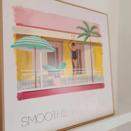 Charmante Maisonnette-dachgeschosswohnung In Zentraler Lage Apartmán *