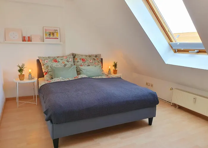 アパート Charmante Maisonnette-dachgeschosswohnung In Zentraler Lage