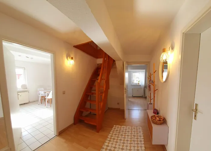 Charmante Maisonnette-dachgeschosswohnung In Zentraler Lage アパート *