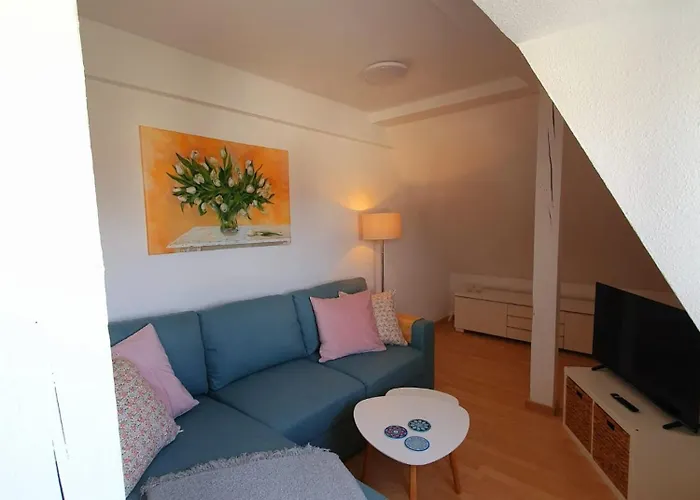Charmante Maisonnette-dachgeschosswohnung In Zentraler Lage アパート