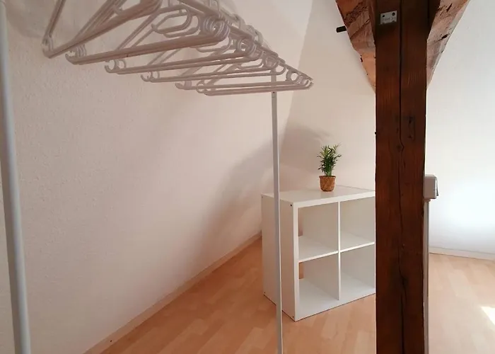 Charmante Maisonnette-dachgeschosswohnung In Zentraler Lage アパート *
